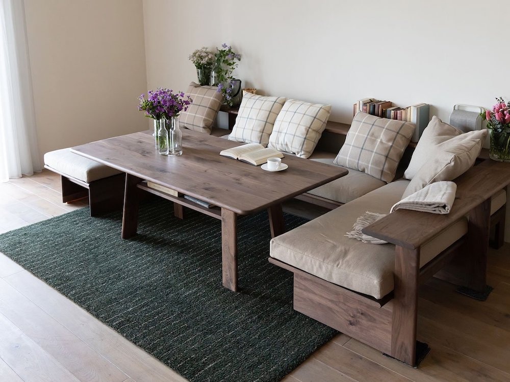 リヴェッロ LD テーブル(ウォールナット)