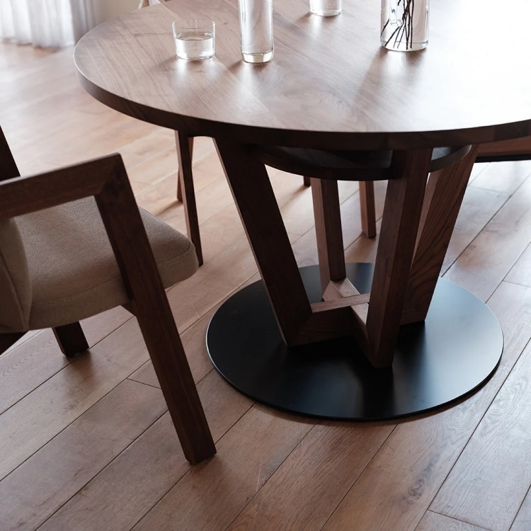 リベリアプラス サークルダイニングテーブル(ウォールナット)