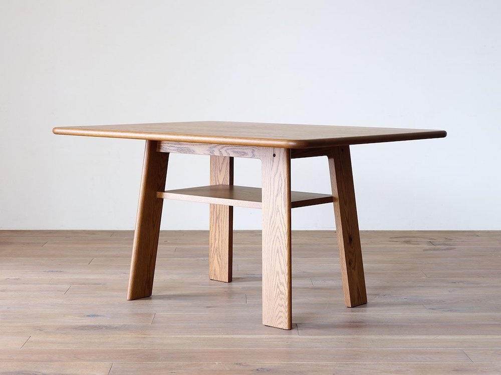 リヴェッロ LD テーブル(オーク)
