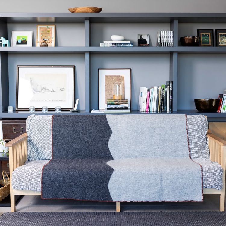 KLIPPAN/クリッパン ウール シングルブランケット(St. Petri FACADE(サンクト・ペトリ ファサード) グレー)