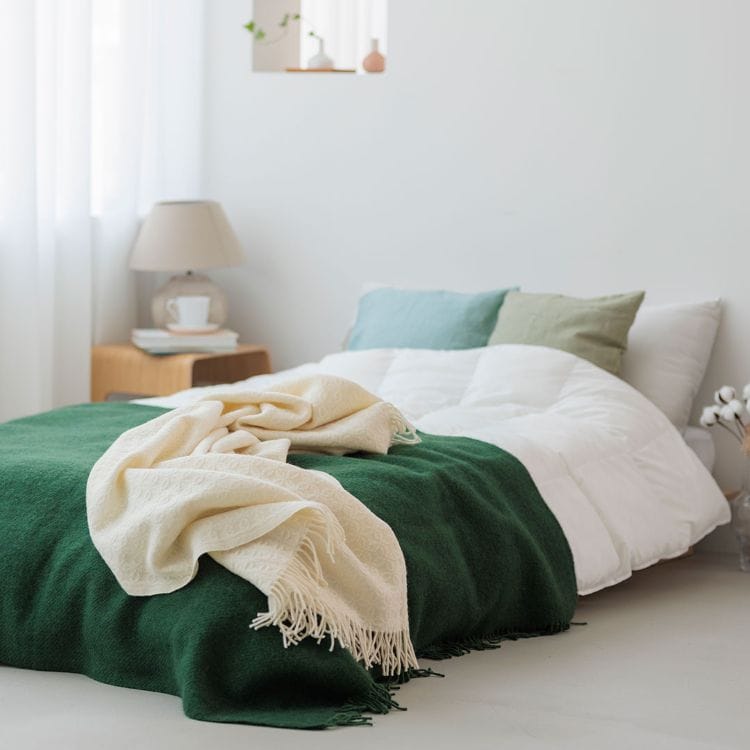 KLIPPAN/クリッパン スロー GOTLAND(ゴットランド)(ボトルグリーン)