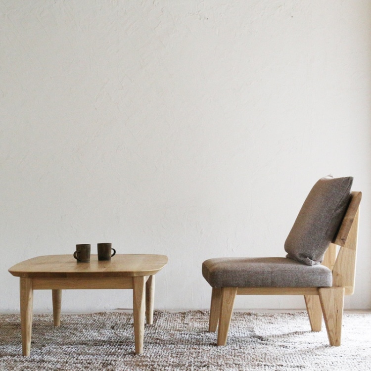 ロデア フロアソファ(脚付き仕様)