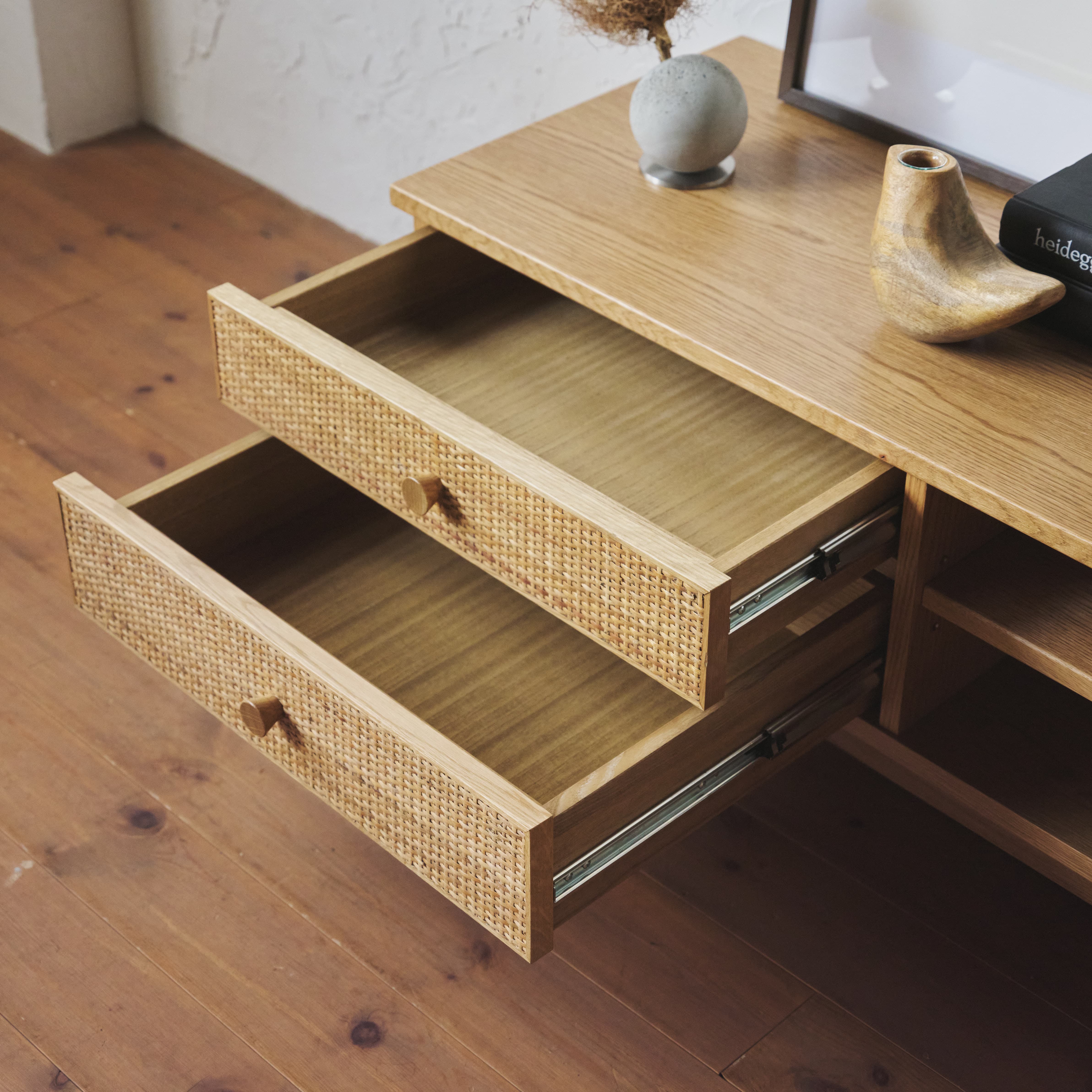 トーネ テレビボード