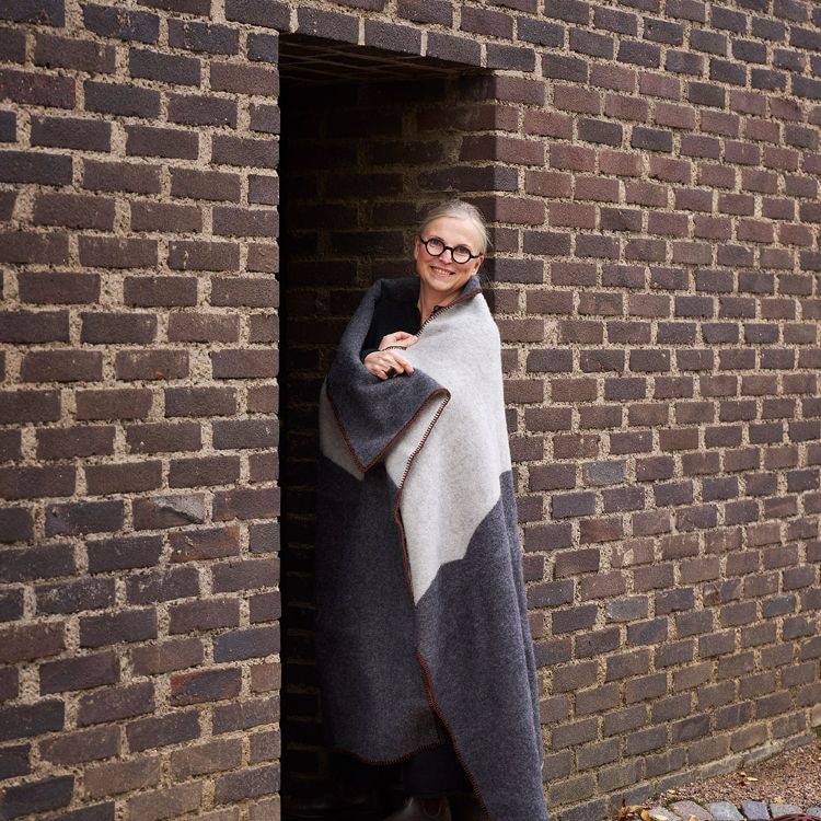 KLIPPAN/クリッパン ウール シングルブランケット(St. Petri FACADE(サンクト・ペトリ ファサード) グレー)