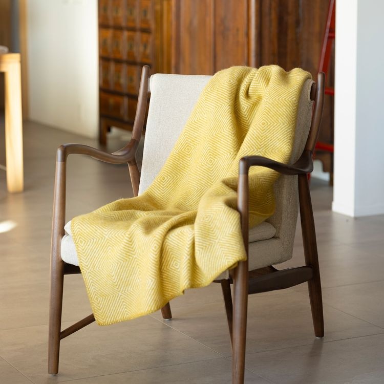 KLIPPAN/クリッパン リサイクルウール ハーフスロー グースアイ MIDI(イエロー)