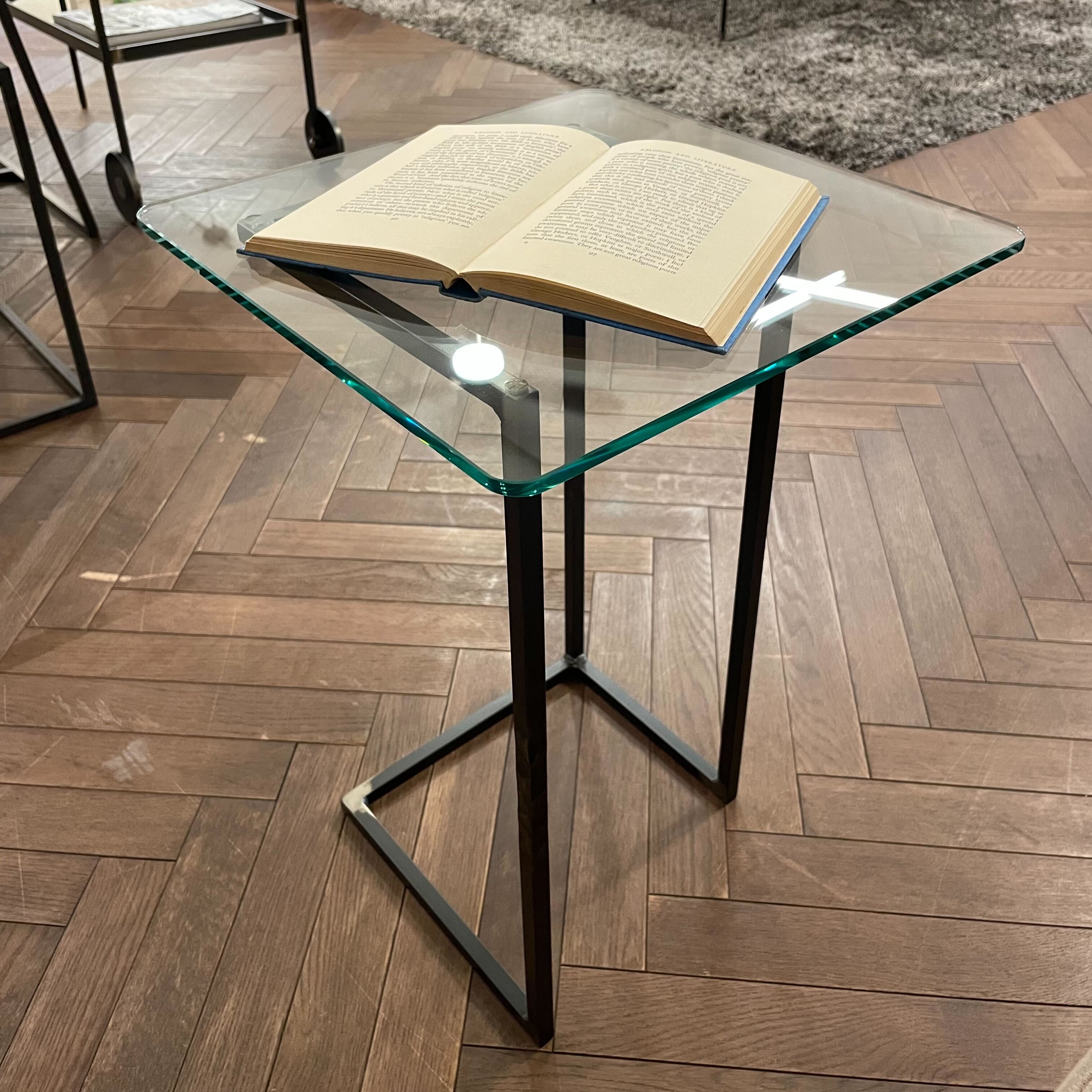 ガラスサイドテーブル - テーブル