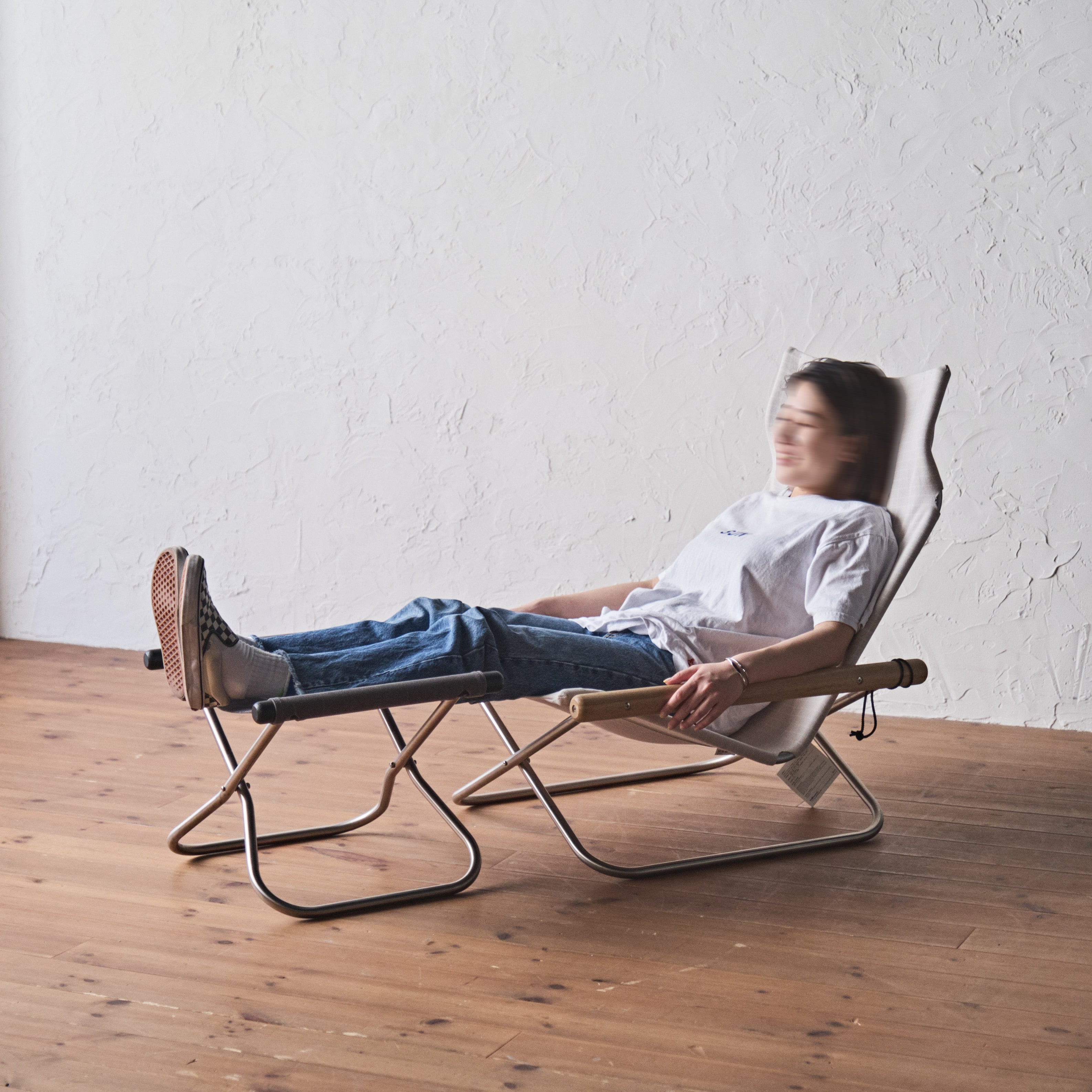 ニーチェア エックス シキリ | リグナ通常品 | おしゃれな家具通販