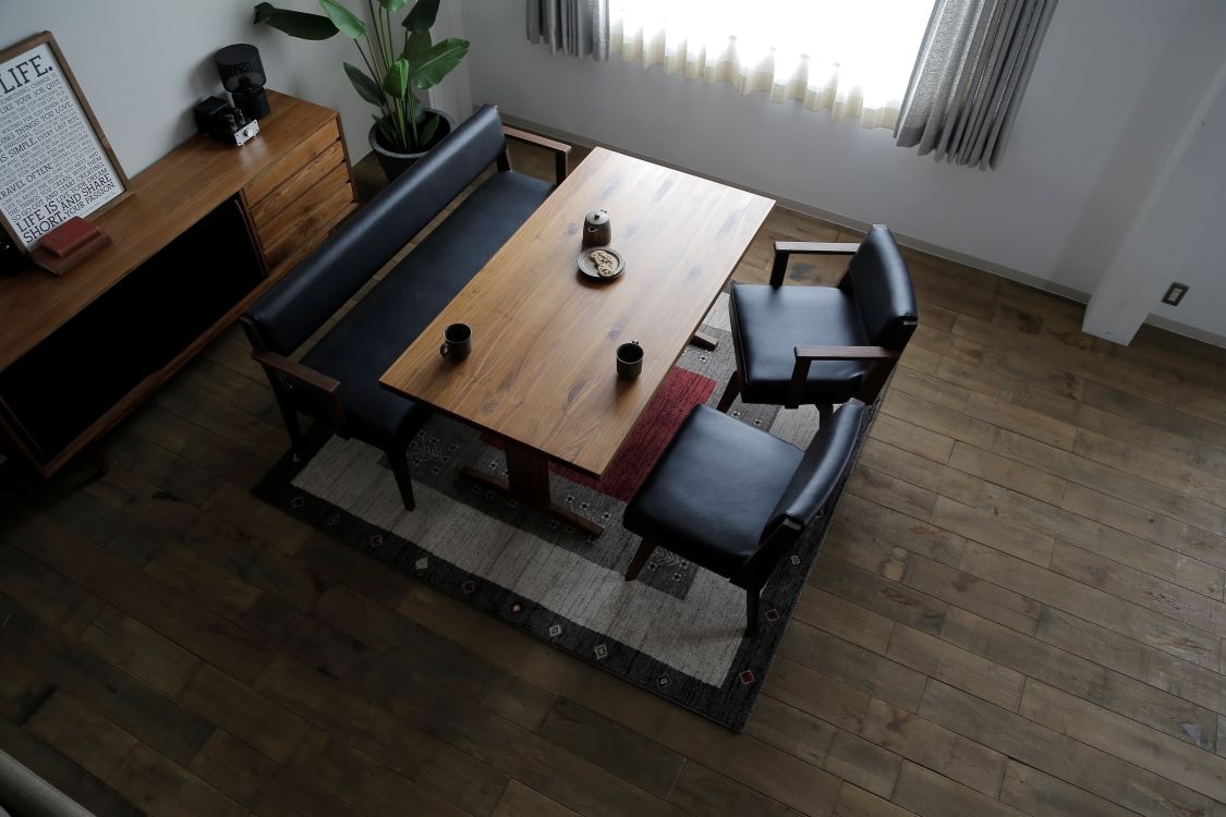 カイン III アームチェア(回転式)