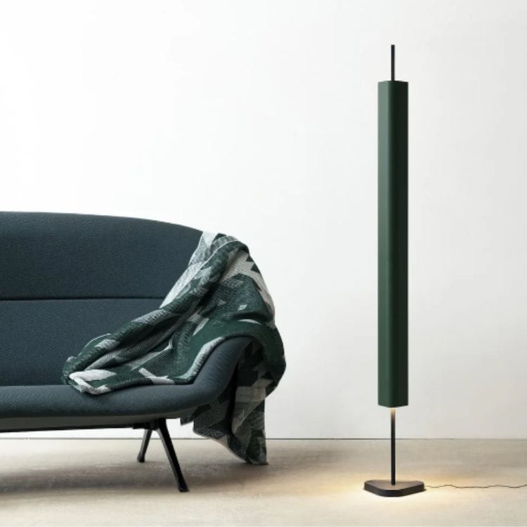 エミ フロアライト