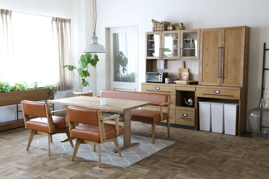 カイン III アームチェア(回転式)