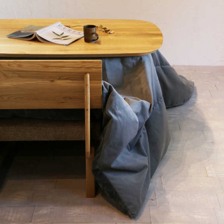 ロデア フロアソファ(脚付き仕様)