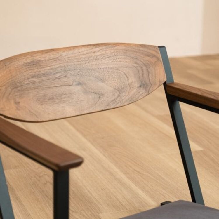 イッケ フロアチェア