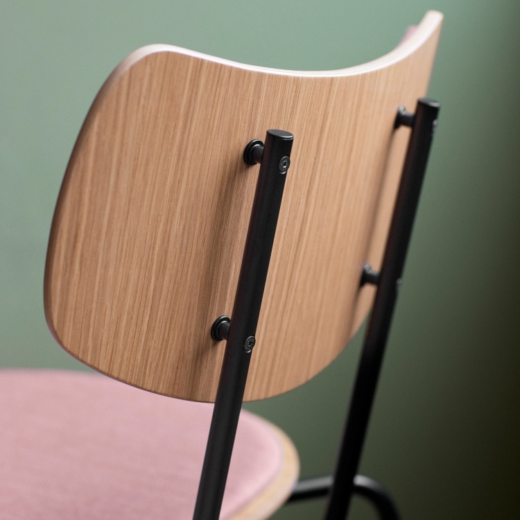 VLA26P Vegaチェア(オーク ブラックフレーム　)