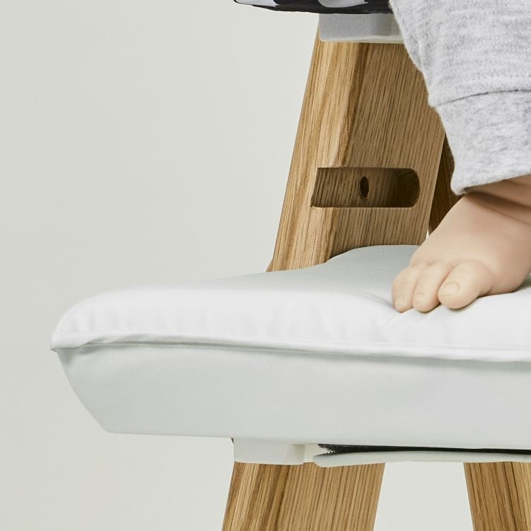 イッピー ノーブル チェア