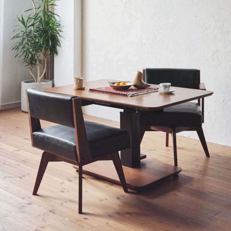 カイン III アームチェア(回転式)