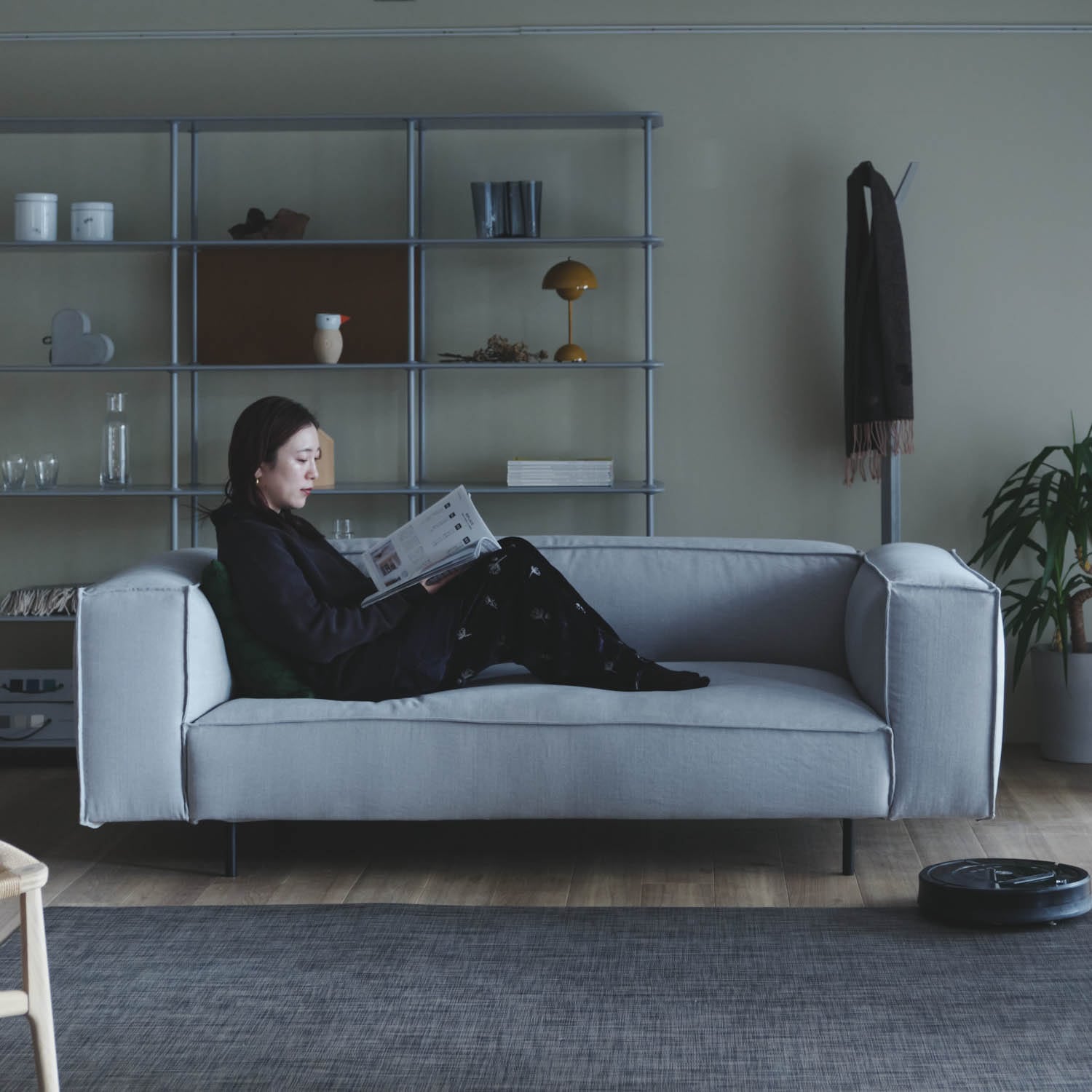 マニ レッグ ソファ　【OUTLET】(2.5P [ハイアーム] (張地：LINARA 312) )