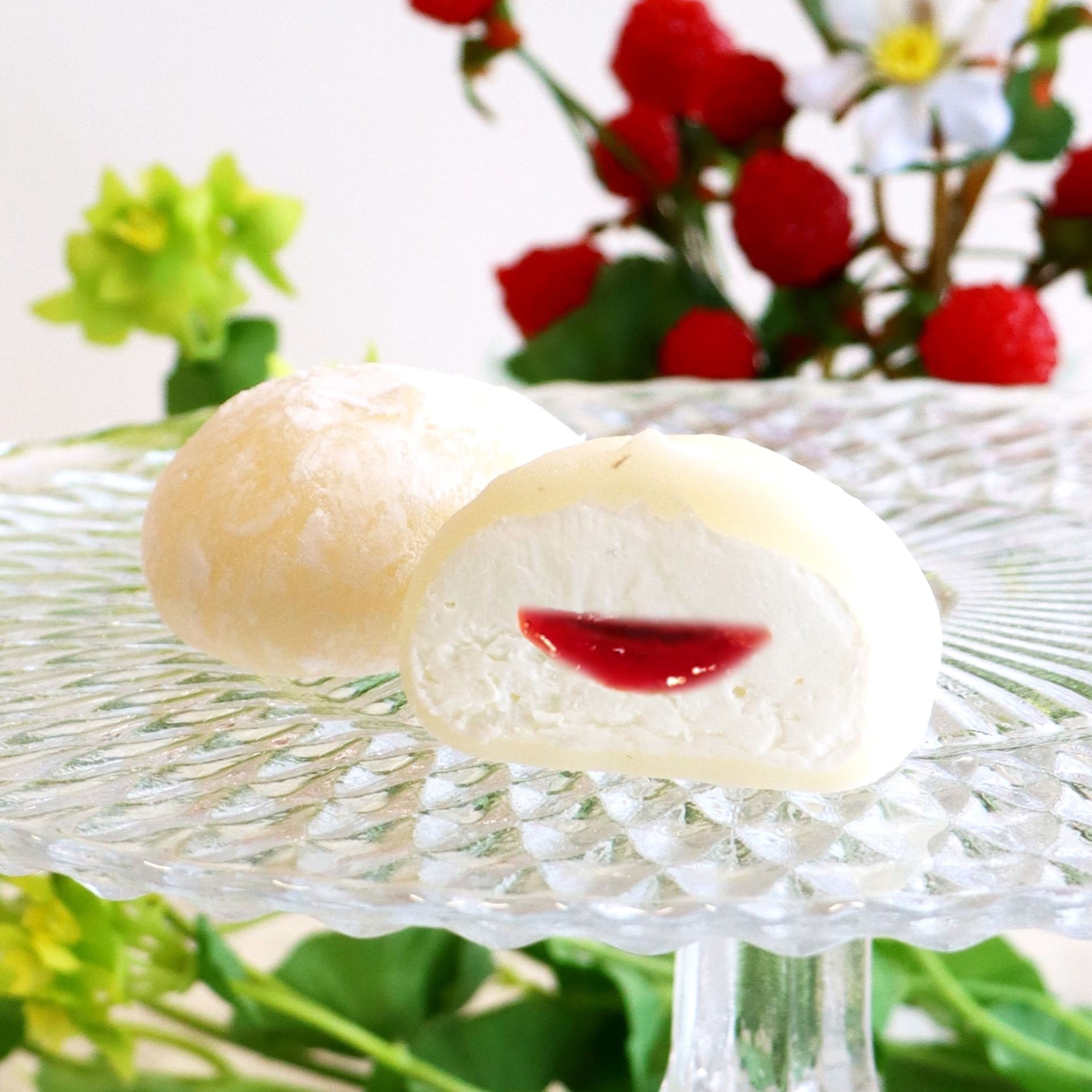 とろける生大福＜ストロベリーチーズ＞8個入