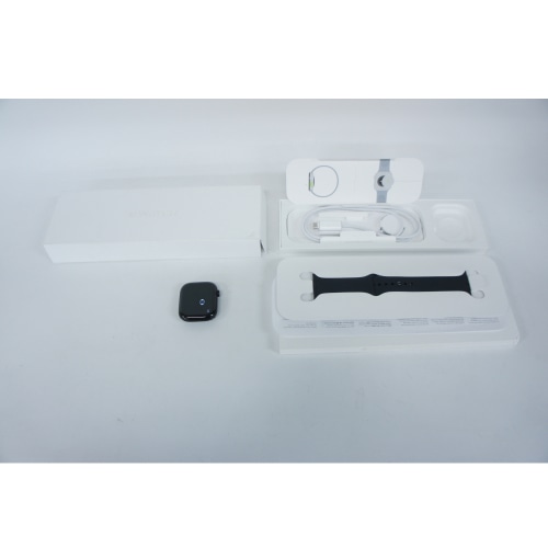 [中古A]Apple Watch Series 11 GPSモデル 46mm MEUX4J/A ジェットブラック・ブラックスポーツバンド M/L (BT最大容量100%)